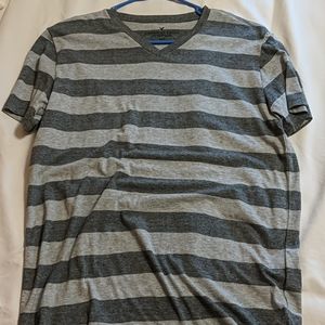 American Eagle t-shirt